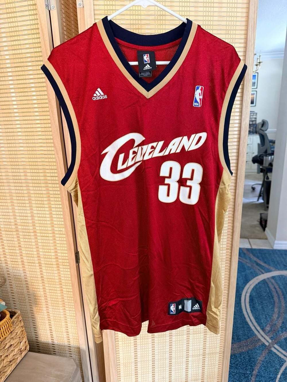 Adidas Shaquille O'neal Cleveland Cavaliers Wine and Gold Youth Size XL - ,